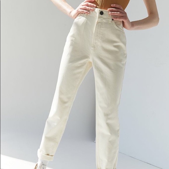 BDG Jeans | Urbanoutfitter Cream Premium Highwasted Slim Jean | Poshmark